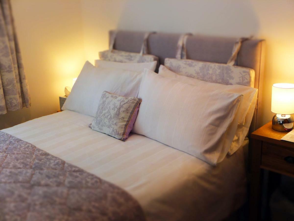 سترابين Bradley'S Bed & Breakfast المظهر الخارجي الصورة